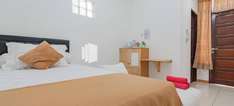 Langkar Guest House Syariah Mitra RedDoorz图片