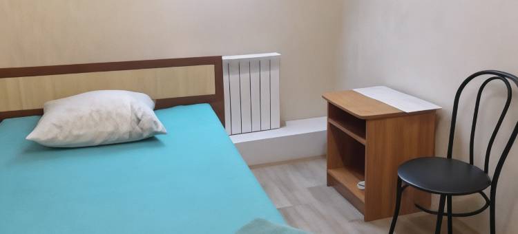 傍晚酒店(Vecher)图片