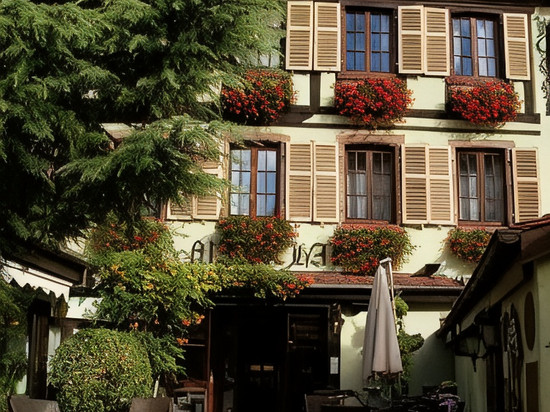 勒马雷夏尔酒店