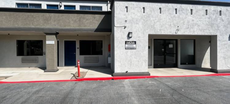 Motel 6 艾尔西诺尔湖, CA(Motel 6 Lake Elsinore, CA)图片