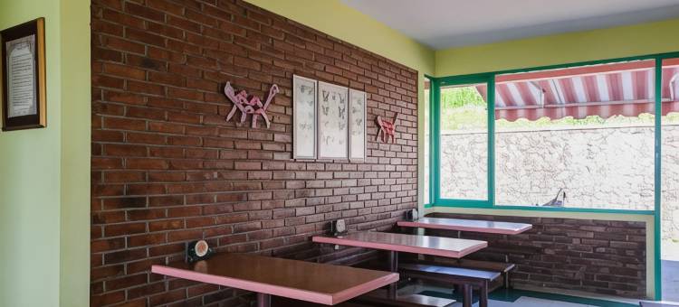 红多兹伊斯兰酒店-近科彭树顶探险园(RedDoorz Syariah Near Kopeng Treetop Adventure)图片