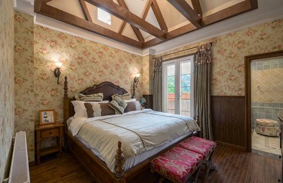 捌月美家民宿(香莲路分店)