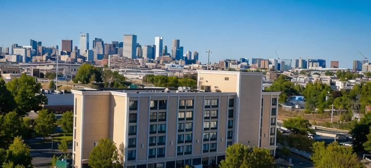 波士顿智选假日酒店(Holiday Inn Express Boston)图片