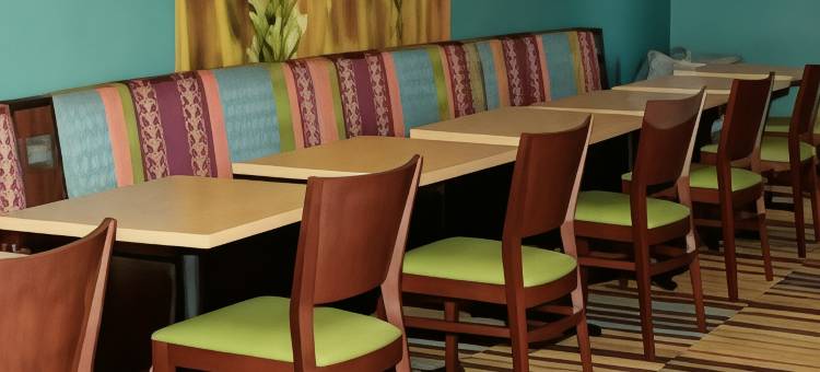 Fairfield Inn & Suites Fairmont图片