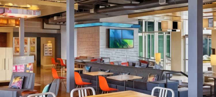 丹佛机场盖特威公园雅乐轩酒店(Aloft Denver Airport at Gateway Park)图片