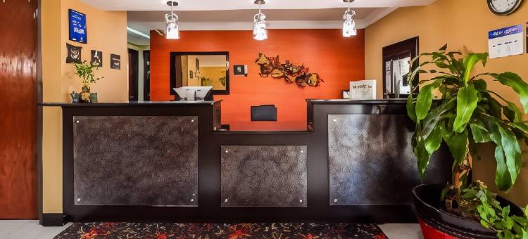 基诺沙贝斯特韦斯特酒店(Best Western Kenosha Inn)图片