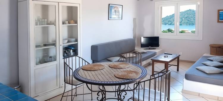 圣朱利亚迷你别墅(Appartement Marina di Santa Giulia)图片