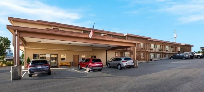 库斯贝假日贝斯特韦斯特优质酒店(Best Western Holiday Hotel)图片