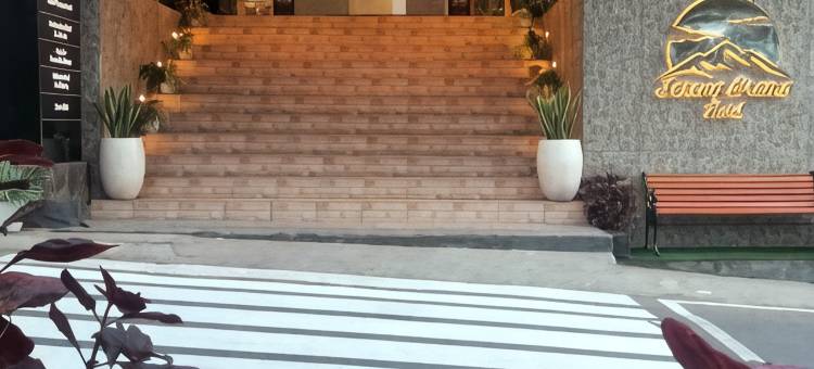 布罗莫乐仁酒店(Lereng Bromo Hotel)图片