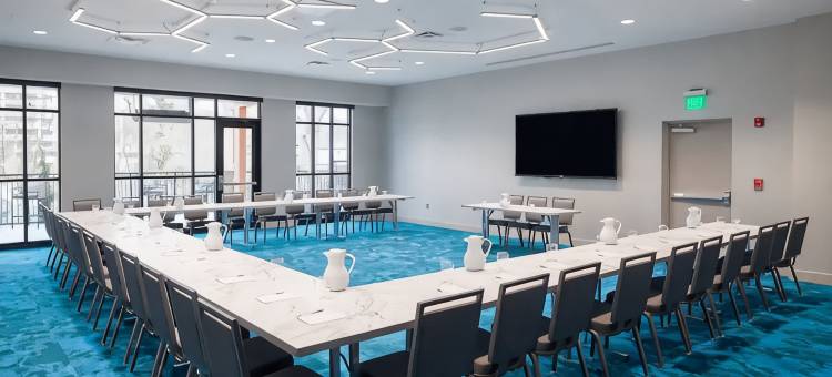 希尔顿花园酒店 堪萨斯城河滨(Hilton Garden Inn Kansas City Riverside)图片