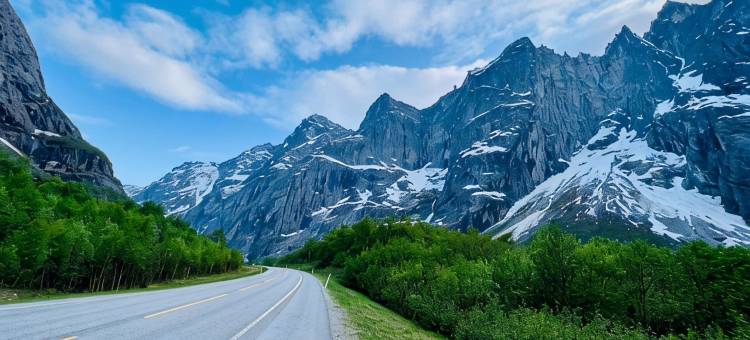 伯克兰钓鱼中心酒店(Romsdal Feriesenter - Holiday and Boat Rental in Møre og Romsdal)图片