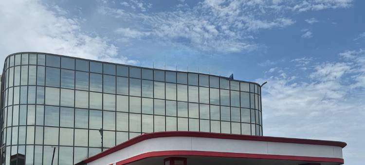 断箭-土萨凯隆酒店(Ramada by Wyndham Tulsa Broken Arrow)图片