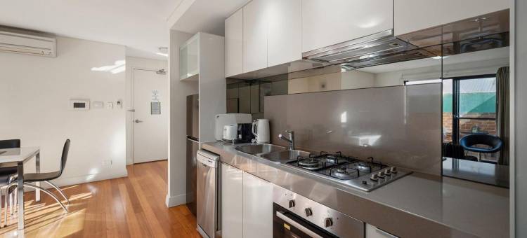 公园巷公寓(Parklane Apartments)图片