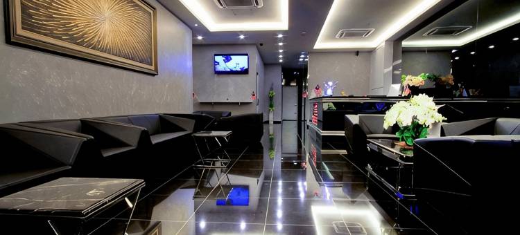 J套房酒店(J Suites Hotel)图片