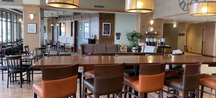 伯米吉湖南岸酒店，温德姆Trademark(SouthShore Hotel on Lake Bemidji, Trademark Coll by Wyndham)图片