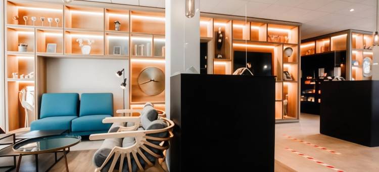 宜必思快捷卢加诺帕拉迪索酒店(ibis budget Lugano Paradiso)图片