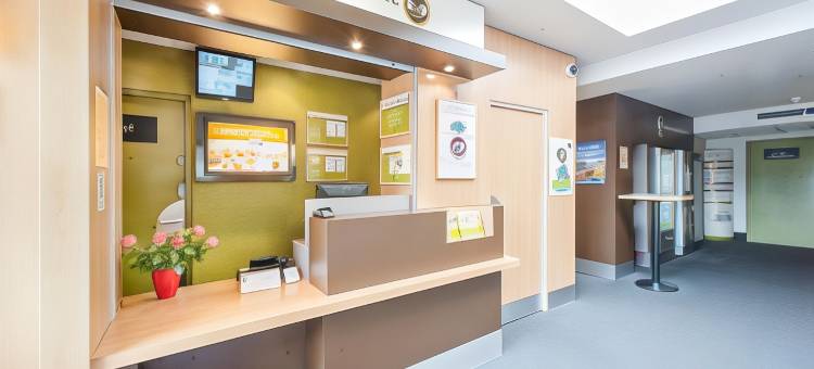 西科尔马维诺布勒民宿酒店(B&B HOTEL Colmar Vignobles Ouest)图片