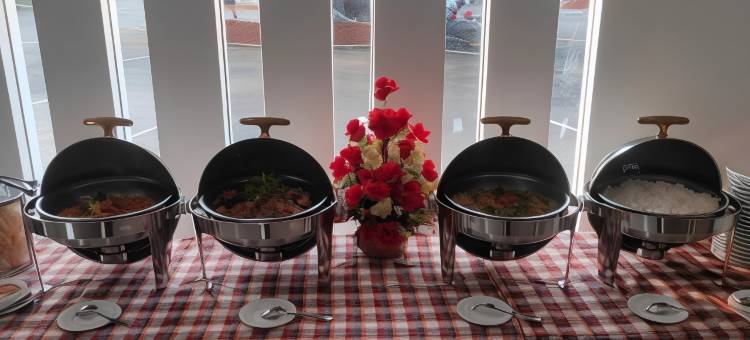 Two Rich Hotel & Sport Center图片