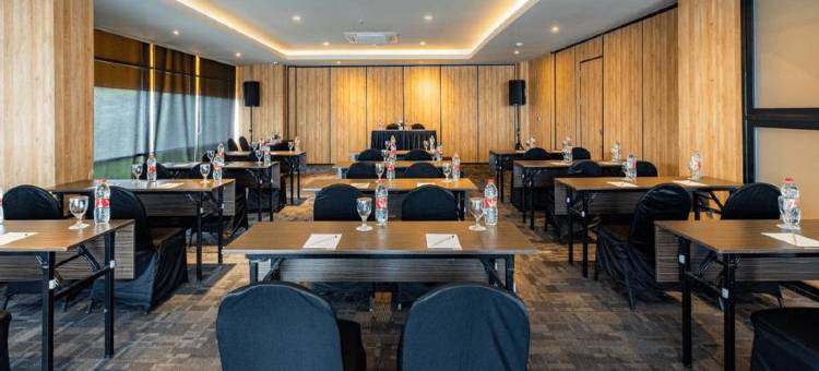 三宝垄新邦利马全居酒店(Allstay Hotel Semarang Simpang Lima)图片