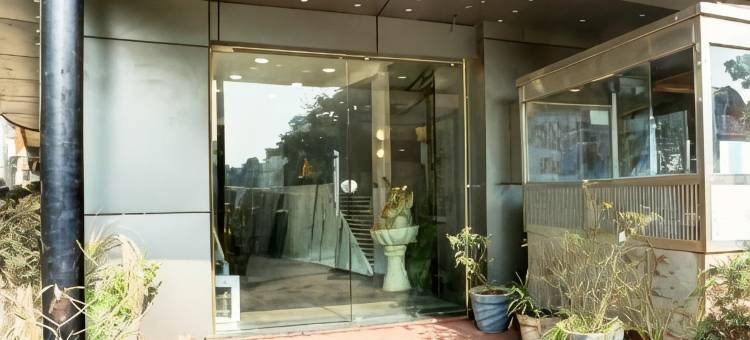 OYO Hotel O Alpine Inn图片