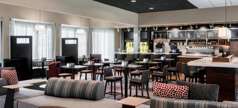 芝加哥奥黑尔万怡酒店(Courtyard Chicago O'Hare)图片