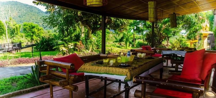 阿雷亚普雷度假村(Areeya Phuree Resort Thaton)图片