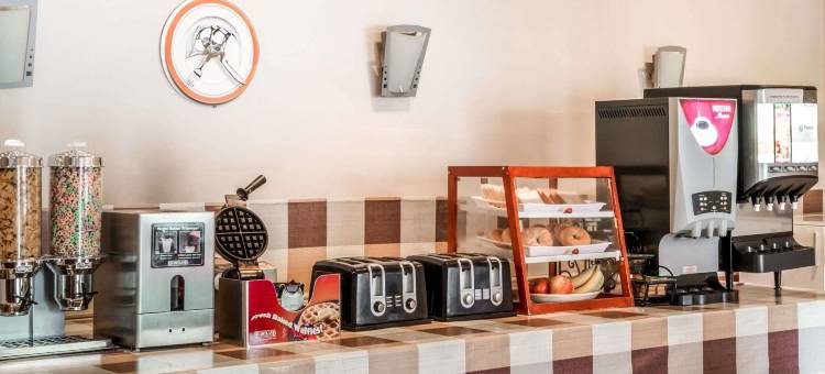 多伦多市中心西豪生酒店(Howard Johnson by Wyndham Toronto Downtown West)图片