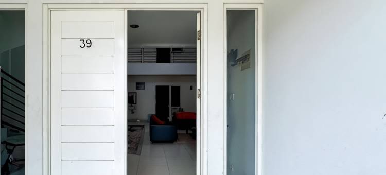 K家清真米特拉红门酒店(K Home Syariah Mitra RedDoorz)图片