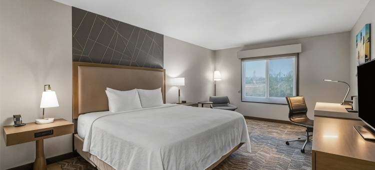 Best Western Valencia/Six Flags Inn & Suites图片