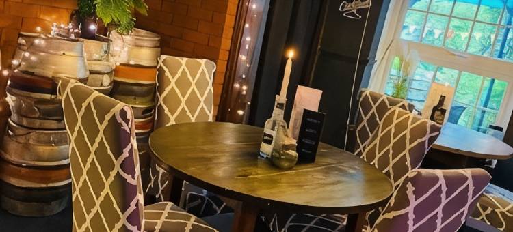 萨顿斯泰思酒店(Sutton Staithe Hotel)图片