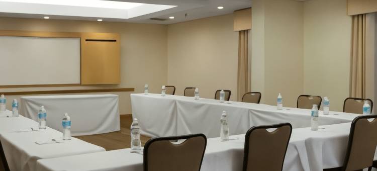 希尔顿欢朋套房酒店-夏洛特/派恩维尔(Hampton Inn & Suites Charlotte/Pineville)图片