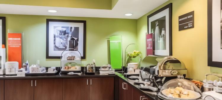 杰克逊珍珠国际机场欢朋酒店(Hampton Inn Jackson/Pearl-Jackson International Airport)图片