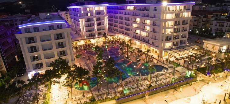 蓝色法法大酒店及水疗中心(Grand Blue Fafa Resort & Spa)图片