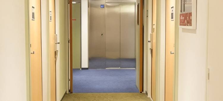 宜必思快捷瑟堡拉格拉斯里酒店(Ibis Budget Cherbourg la Glacerie)图片