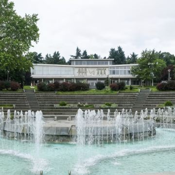 塞尔维亚+贝尔格莱德9日7晚私家团