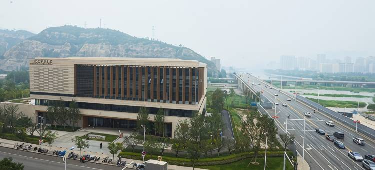 格林豪泰智选酒店(承德大学城高铁南站店)图片