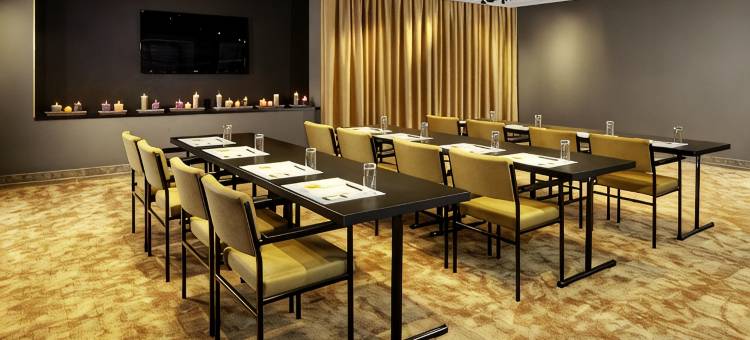 法兰克福 25 小时高盛酒店(25hours Hotel Frankfurt The Goldman)图片