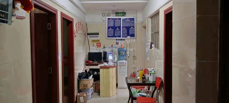 重庆安富宾馆(天台路店)图片