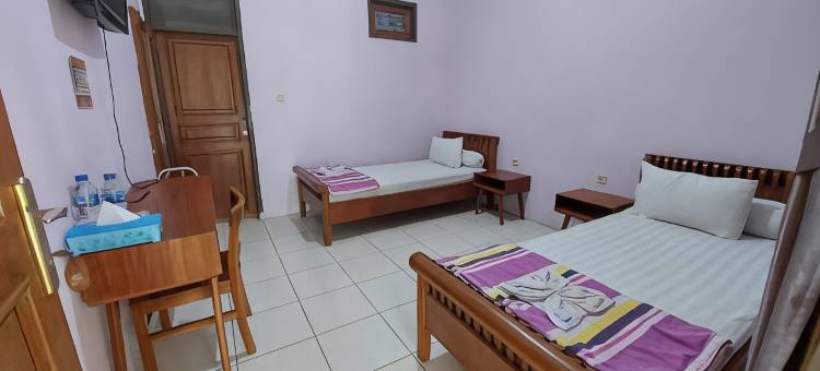 拉兰图卡日出酒店(Sunrise Hotel Larantuka)图片