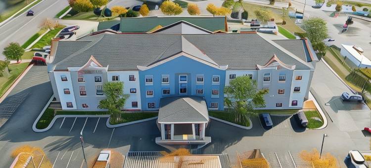 堪萨斯城利伯蒂舒适套房酒店(Comfort Suites Kansas City-Liberty)图片