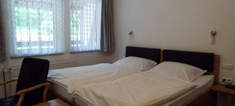 到Reinhartswald的旅馆酒店(Hotel Garni Zum Reinhardswald)图片