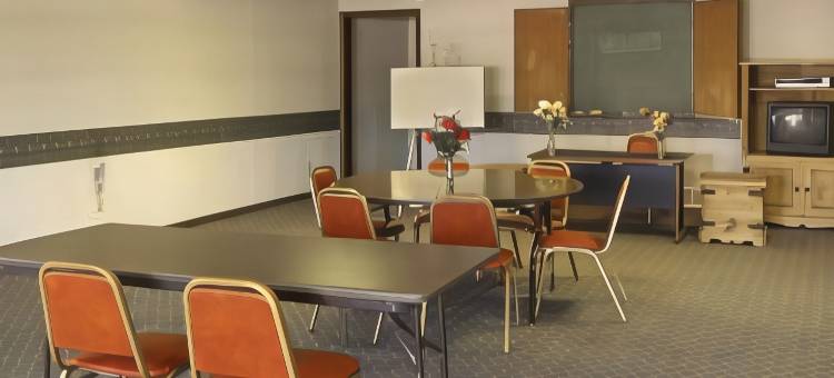 Travelodge by Wyndham Airport Platte City图片