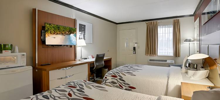 尤里克斯维尔红顶酒店(Red Roof Inn Uhrichsville)图片