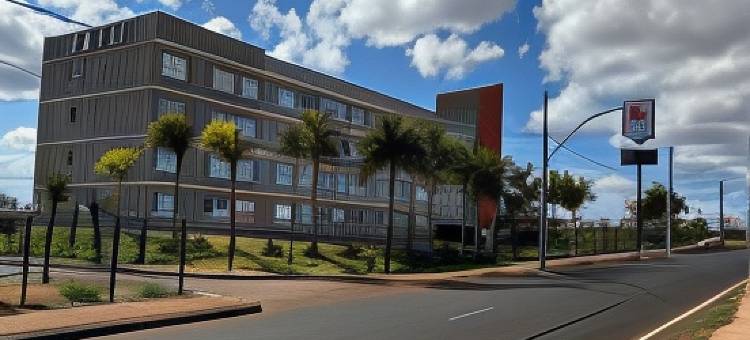 金塔机场 - Lizz - 由Fênix酒店提供(Golden Tower Aeroporto - Lizz - by Fênix Hotéis)图片