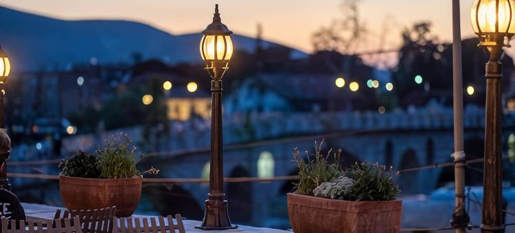 卡普拉尼酒店(Hotel Kapllani)图片