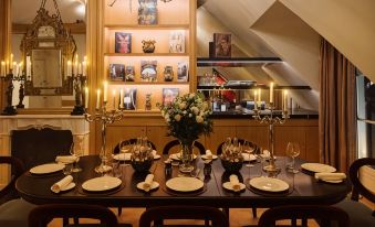 Maison Barrière VendômeOver view