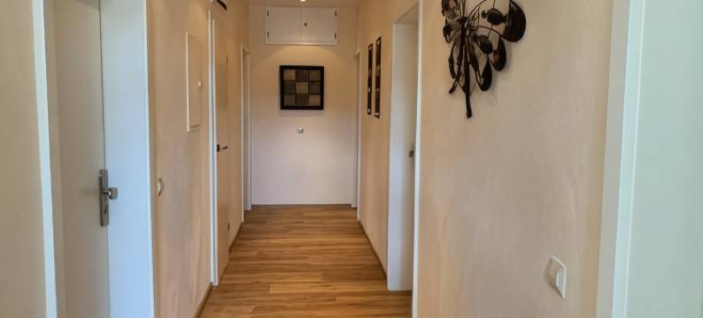 摩泽兰恩德塔尔苏姆翁克尔威利酒店(Moselland Hotel im Enderttal Zum Onkel Willi)图片