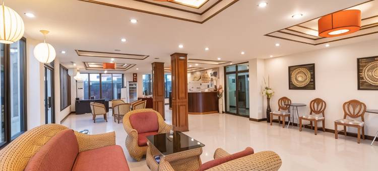 棕榈花园酒店(The Palm Garden Hotel)图片