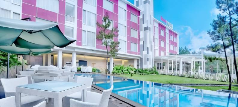 希曼努克贾璐酒店(Favehotel Cimanuk Garut)图片