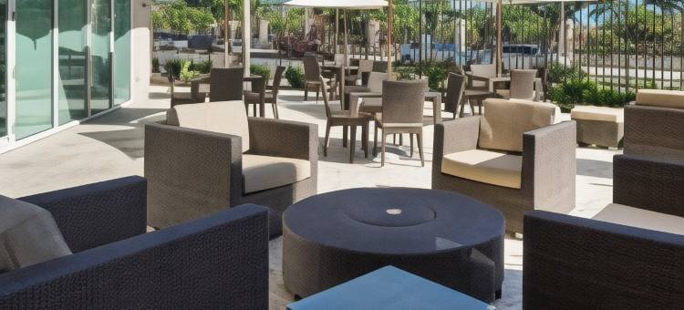 牙买加金斯敦万怡酒店(Courtyard Kingston, Jamaica)图片